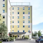 Ibis Stuttgart Airport Messe 2*