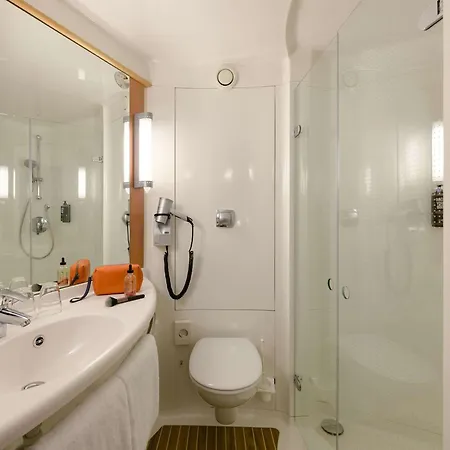 Ibis Stuttgart Airport Messe Szálloda 2*