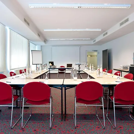 Ibis Stuttgart Airport Messe Hotel