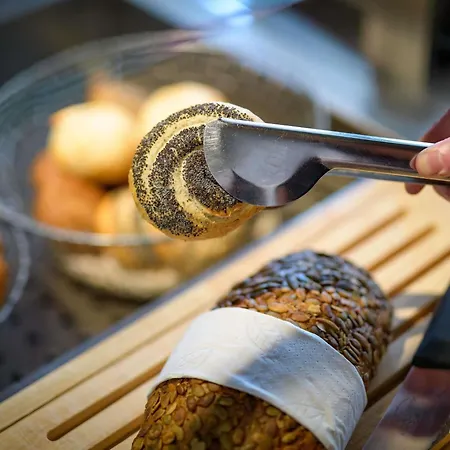 Hotel Ibis Stuttgart Airport Messe 2*