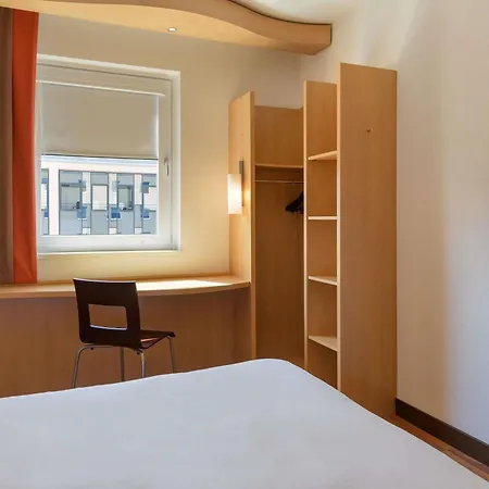 Hotel Ibis Stuttgart Airport Messe