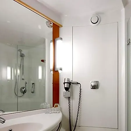 Ibis Stuttgart Airport Messe Hotel