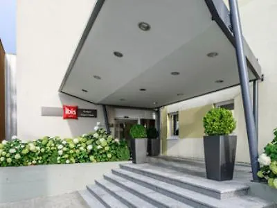 إيبيس شتوتجارت مطار ميسي