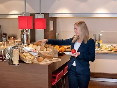 Szálloda Ibis Stuttgart Airport Messe