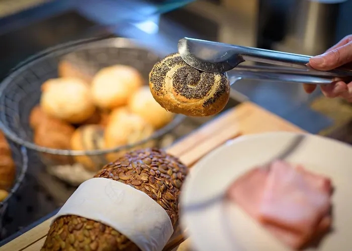 Ibis Stuttgart Airport Messe 2*