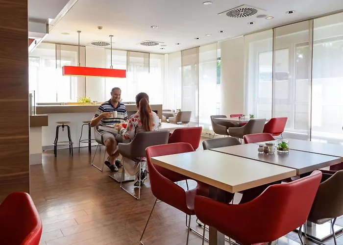 Ibis Stuttgart Airport Messe 2*