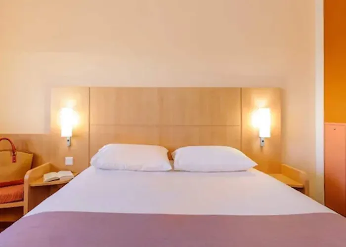 Ibis Stuttgart Airport Messe 2*